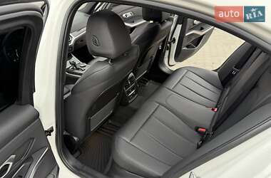 Седан BMW 3 Series 2019 в 