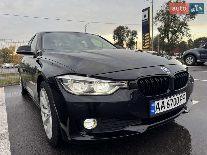 Седан BMW 3 Series 2017 в Києві фото 4 Седан BMW 3 Series 2017 в Києві