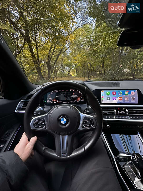 Седан BMW 3 Series 2020 в Львове