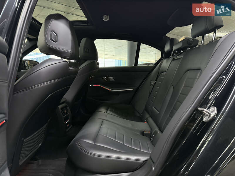Седан BMW 3 Series 2021 в Одессе