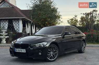 Седан BMW 3 Series 2014 в 
