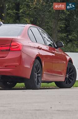 Седан BMW 3 Series 2016 в 