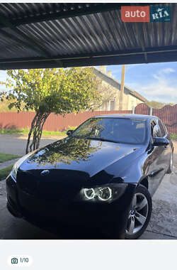 Седан BMW 3 Series 2005 в Черновцах