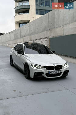 Седан BMW 3 Series 2017 в Днепре
