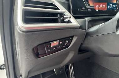 Седан BMW 3 Series 2025 в 