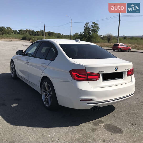 Седан BMW 3 Series 2018 в Дніпрі