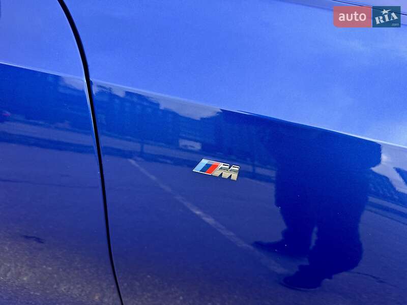 Седан BMW 3 Series 2022 в Киеве