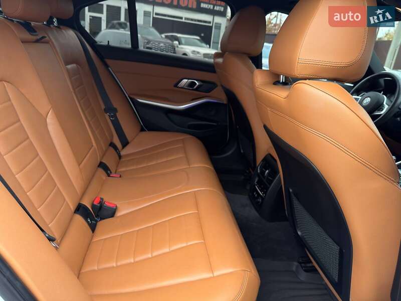 Седан BMW 3 Series 2019 в Харькове