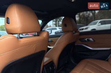 Седан BMW 3 Series 2019 в 