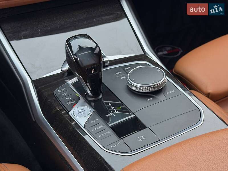 Седан BMW 3 Series 2019 в Харькове