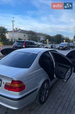 Седан BMW 3 Series 2002 в 