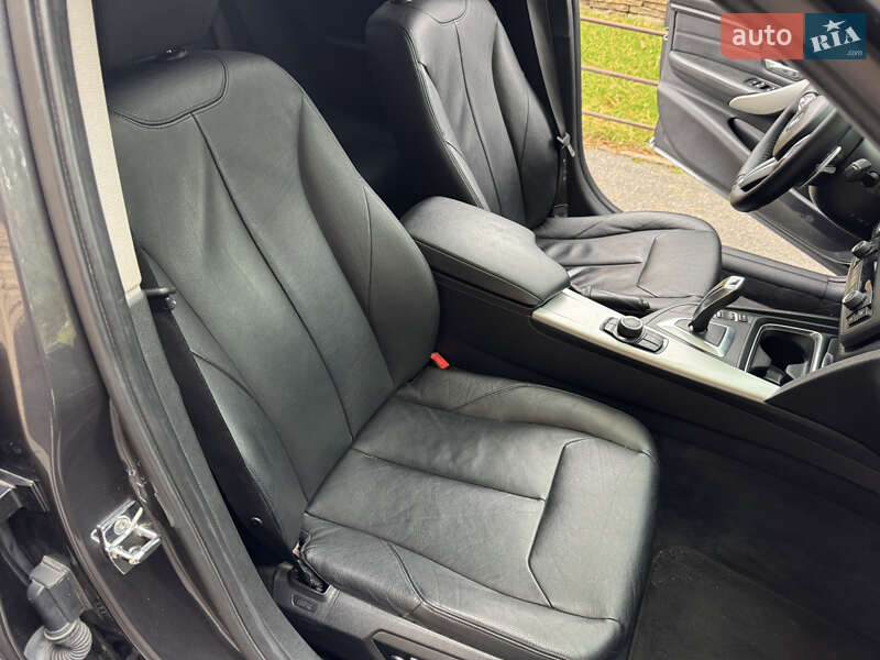 Седан BMW 3 Series 2012 в Киеве