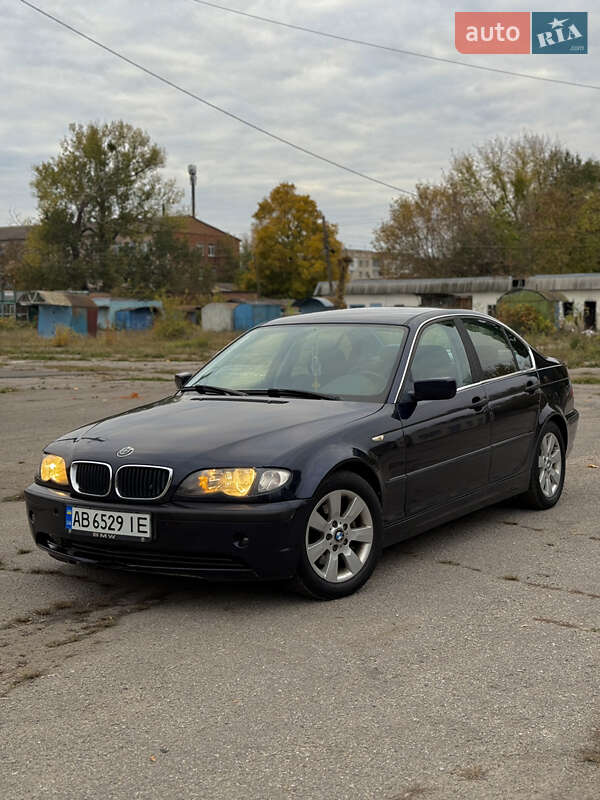 Седан BMW 3 Series 2002 в Казатине