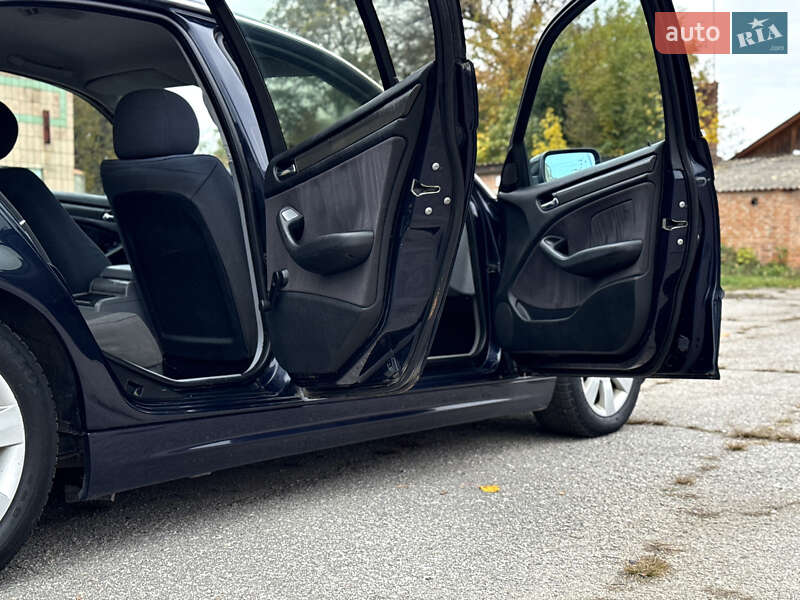 Седан BMW 3 Series 2002 в Казатине