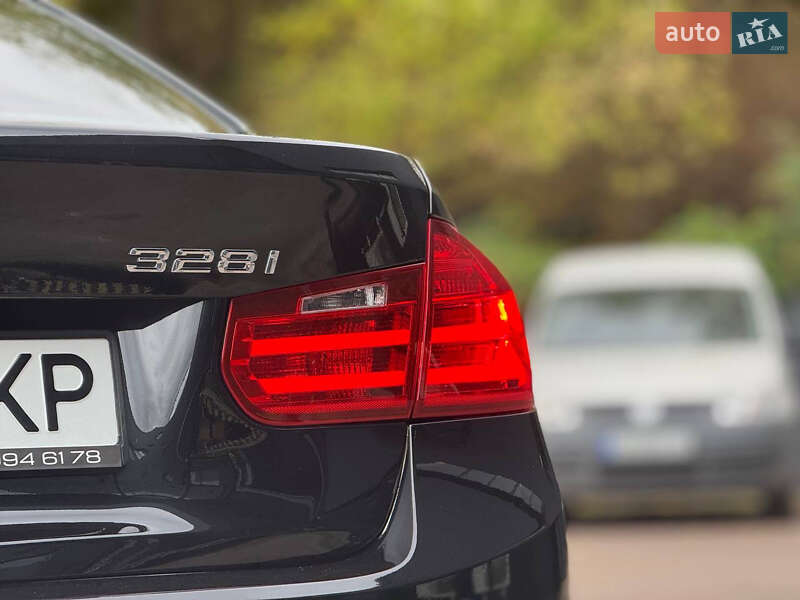 Седан BMW 3 Series 2014 в Киеве фото 7 Седан BMW 3 Series 2014 в Киеве