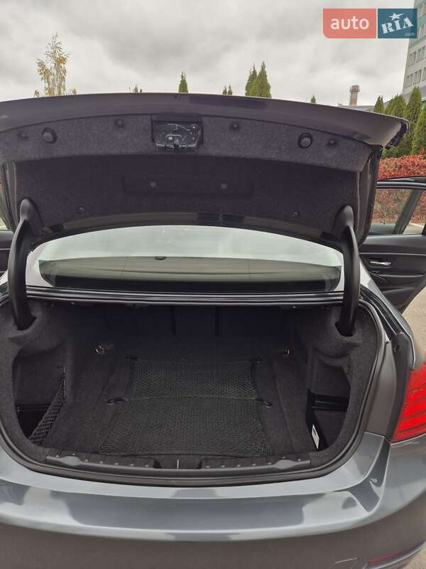 Седан BMW 3 Series 2015 в Києві фото 32 Седан BMW 3 Series 2015 в Києві