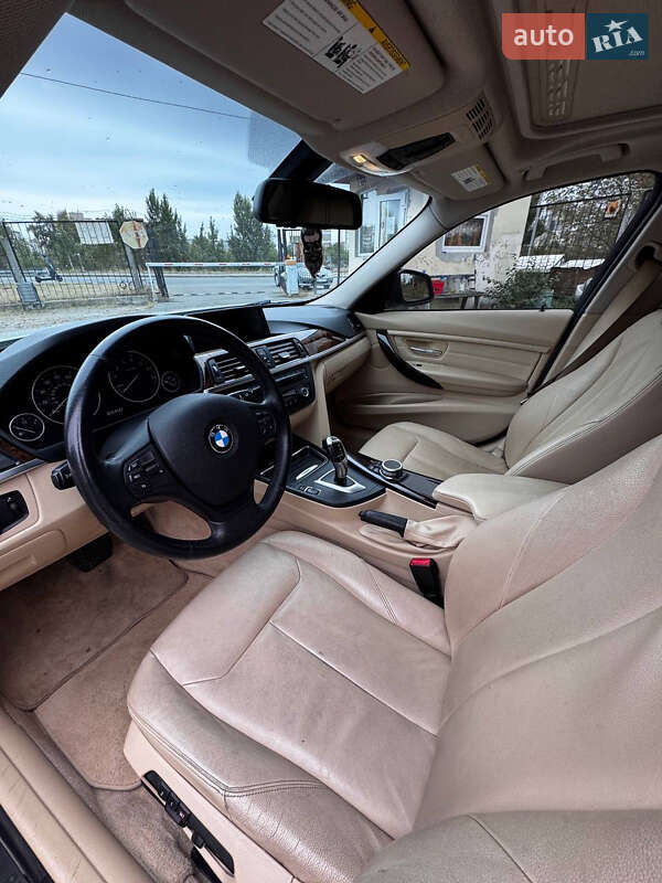 Седан BMW 3 Series 2013 в Киеве фото 8 Седан BMW 3 Series 2013 в Киеве