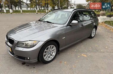 Универсал BMW 3 Series 2010 в 