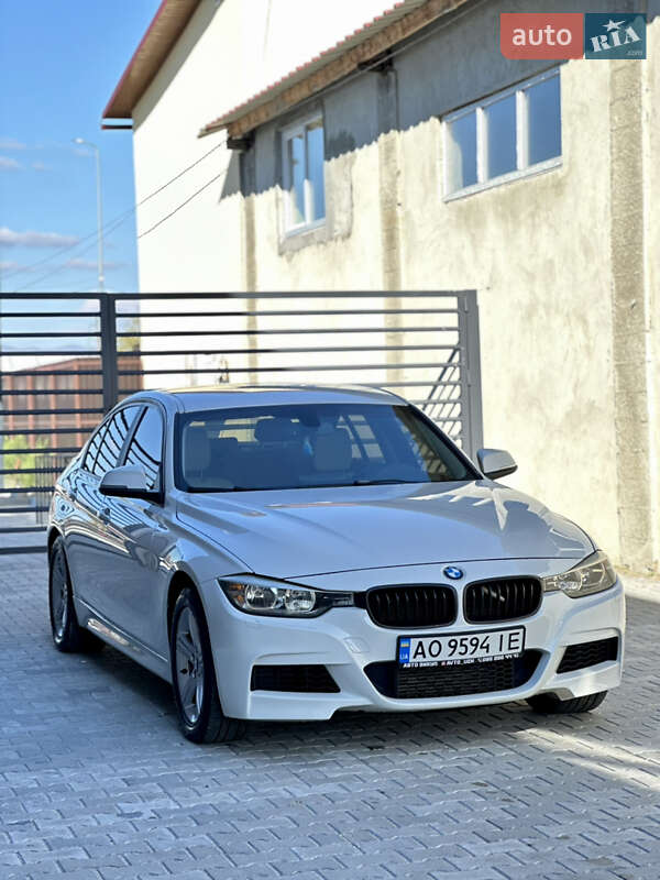 Седан BMW 3 Series 2012 в Ужгороде