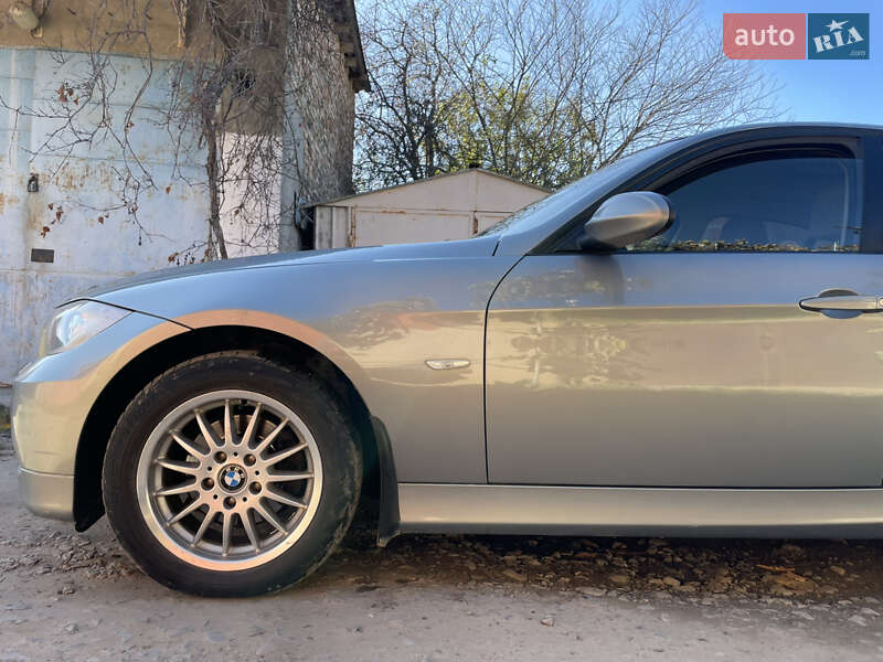 Седан BMW 3 Series 2005 в Чернівцях фото 13 Седан BMW 3 Series 2005 в Чернівцях