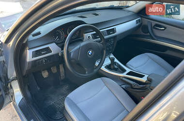 Седан BMW 3 Series 2005 в  фото 25 Седан BMW 3 Series 2005 в