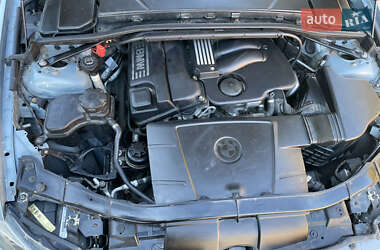 Седан BMW 3 Series 2005 в  фото 47 Седан BMW 3 Series 2005 в