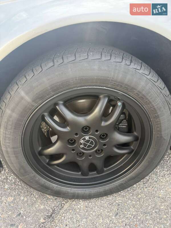 Седан BMW 3 Series 1998 в Запорожье