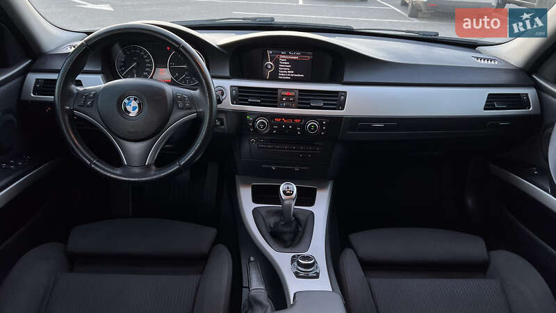 Универсал BMW 3 Series 2010 в Житомире фото 6 Универсал BMW 3 Series 2010 в Житомире