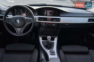 Универсал BMW 3 Series 2010 в 