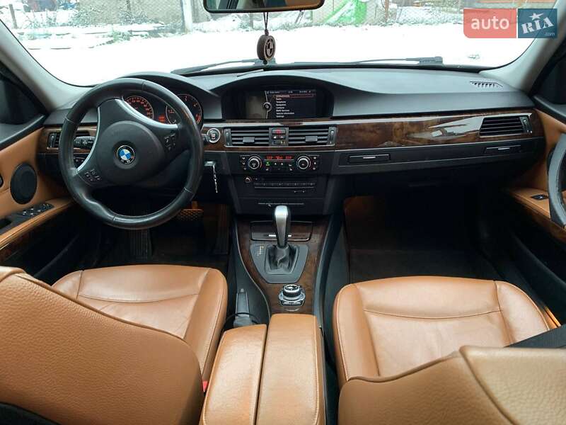Универсал BMW 3 Series 2010 в Сарнах фото 6 Универсал BMW 3 Series 2010 в Сарнах