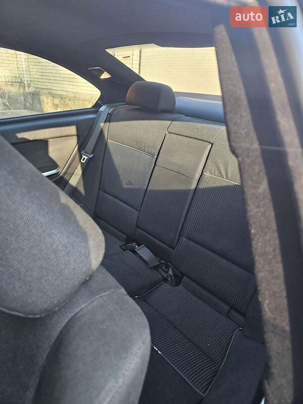 Купе BMW 3 Series 2002 в Черновцах