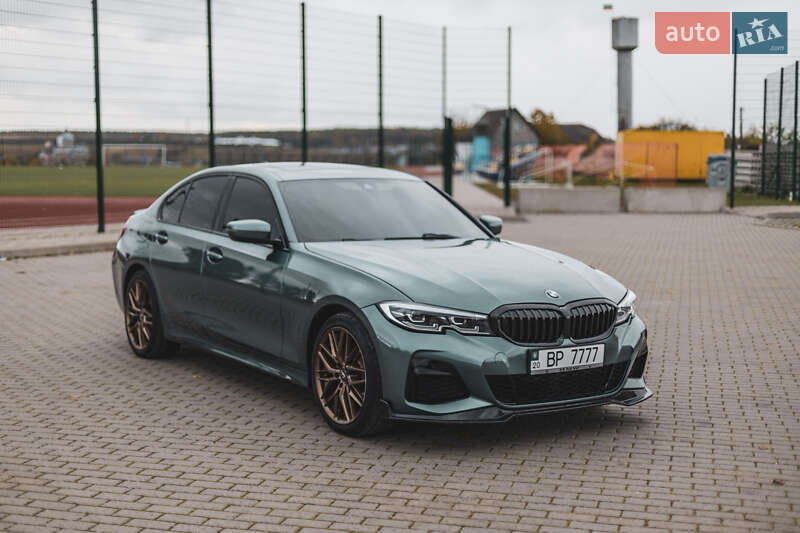 Седан BMW 3 Series 2020 в Бучаче