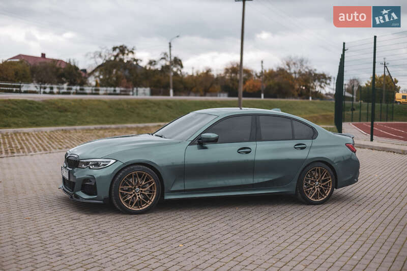 Седан BMW 3 Series 2020 в Бучаче