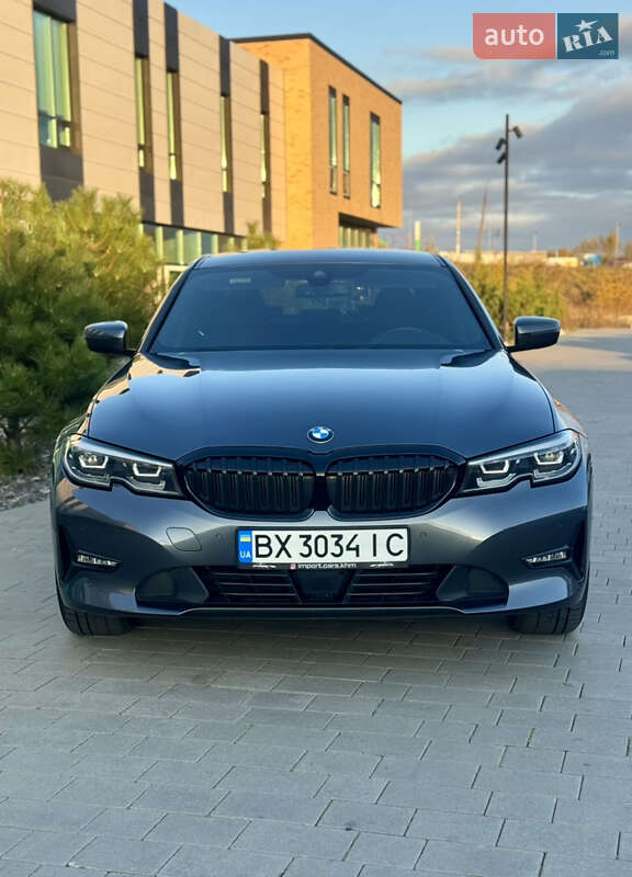 Седан BMW 3 Series 2021 в Хмельницком
