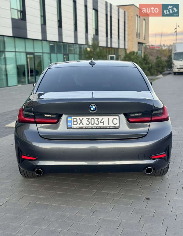 Седан BMW 3 Series 2021 в Хмельницком