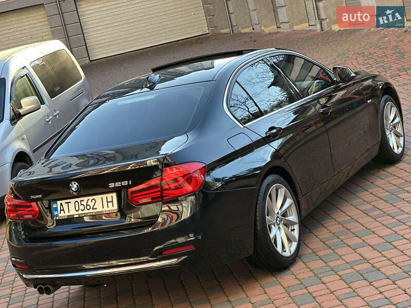 Седан BMW 3 Series 2015 в Івано-Франківську фото 190 Седан BMW 3 Series 2015 в Івано-Франківську
