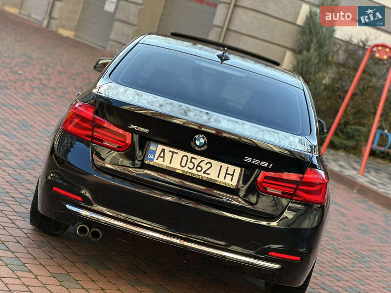 Седан BMW 3 Series 2015 в Івано-Франківську фото 183 Седан BMW 3 Series 2015 в Івано-Франківську