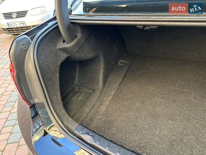 Седан BMW 3 Series 2015 в Івано-Франківську фото 18 Седан BMW 3 Series 2015 в Івано-Франківську