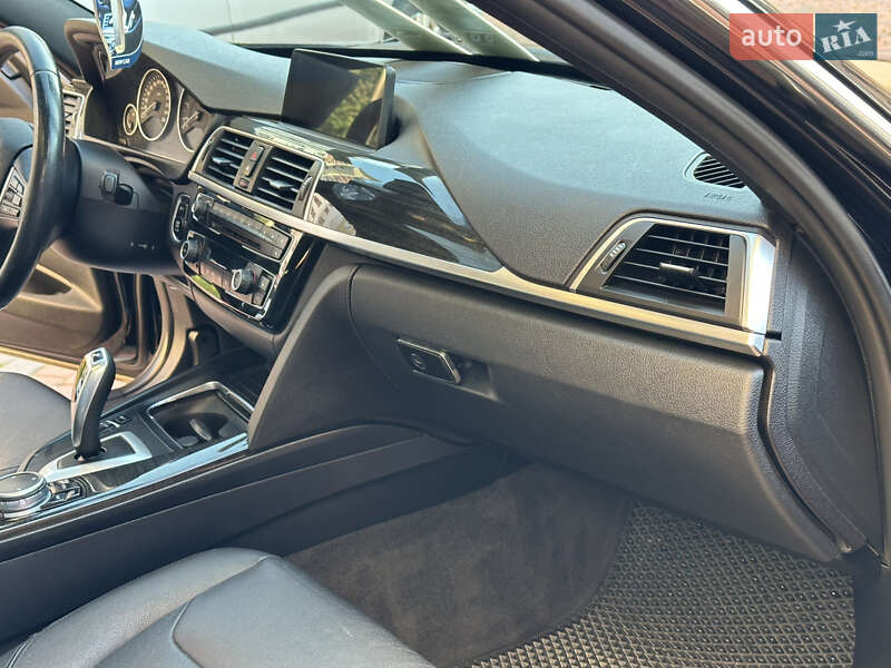 Седан BMW 3 Series 2015 в Івано-Франківську фото 50 Седан BMW 3 Series 2015 в Івано-Франківську
