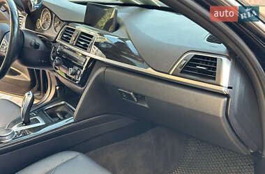 Седан BMW 3 Series 2015 в 