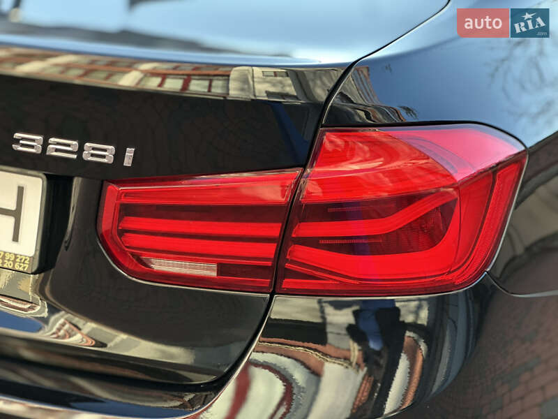 Седан BMW 3 Series 2015 в Івано-Франківську фото 161 Седан BMW 3 Series 2015 в Івано-Франківську