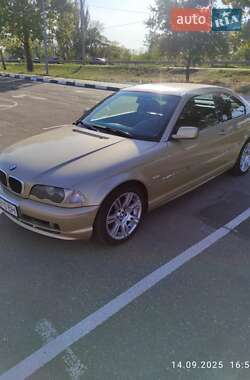 Купе BMW 3 Series 2002 в 