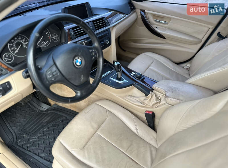 Седан BMW 3 Series 2012 в Ровно фото 6 Седан BMW 3 Series 2012 в Ровно