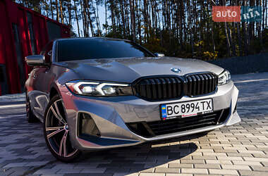 Седан BMW 3 Series 2022 в 