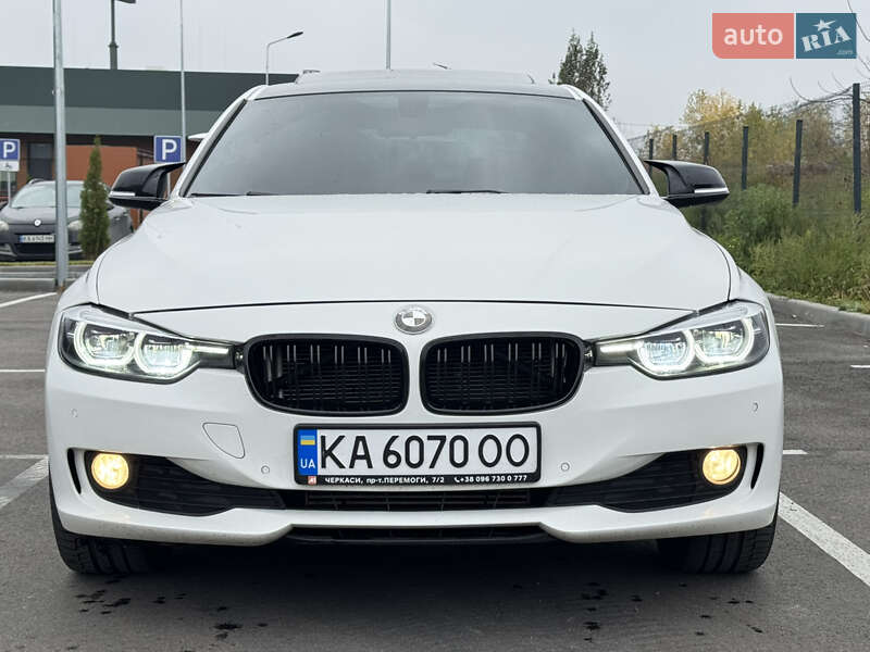 Седан BMW 3 Series 2015 в Киеве фото 3 Седан BMW 3 Series 2015 в Киеве
