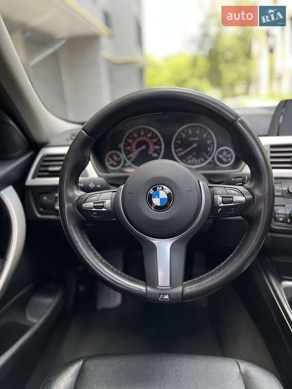 Седан BMW 3 Series 2013 в Хмельницькому
