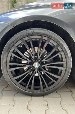 Седан BMW 3 Series 2013 в 