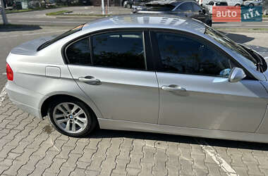 Седан BMW 3 Series 2005 в Луцьку