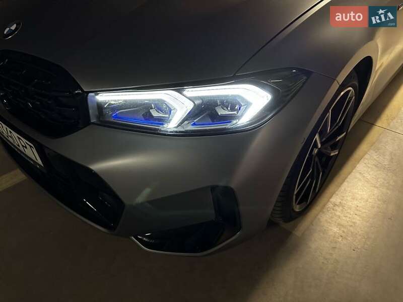 Седан BMW 3 Series 2023 в Львове