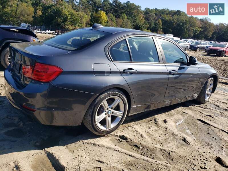 Седан BMW 3 Series 2015 в Вінниці